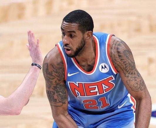 藝術般的控 藝術般的控