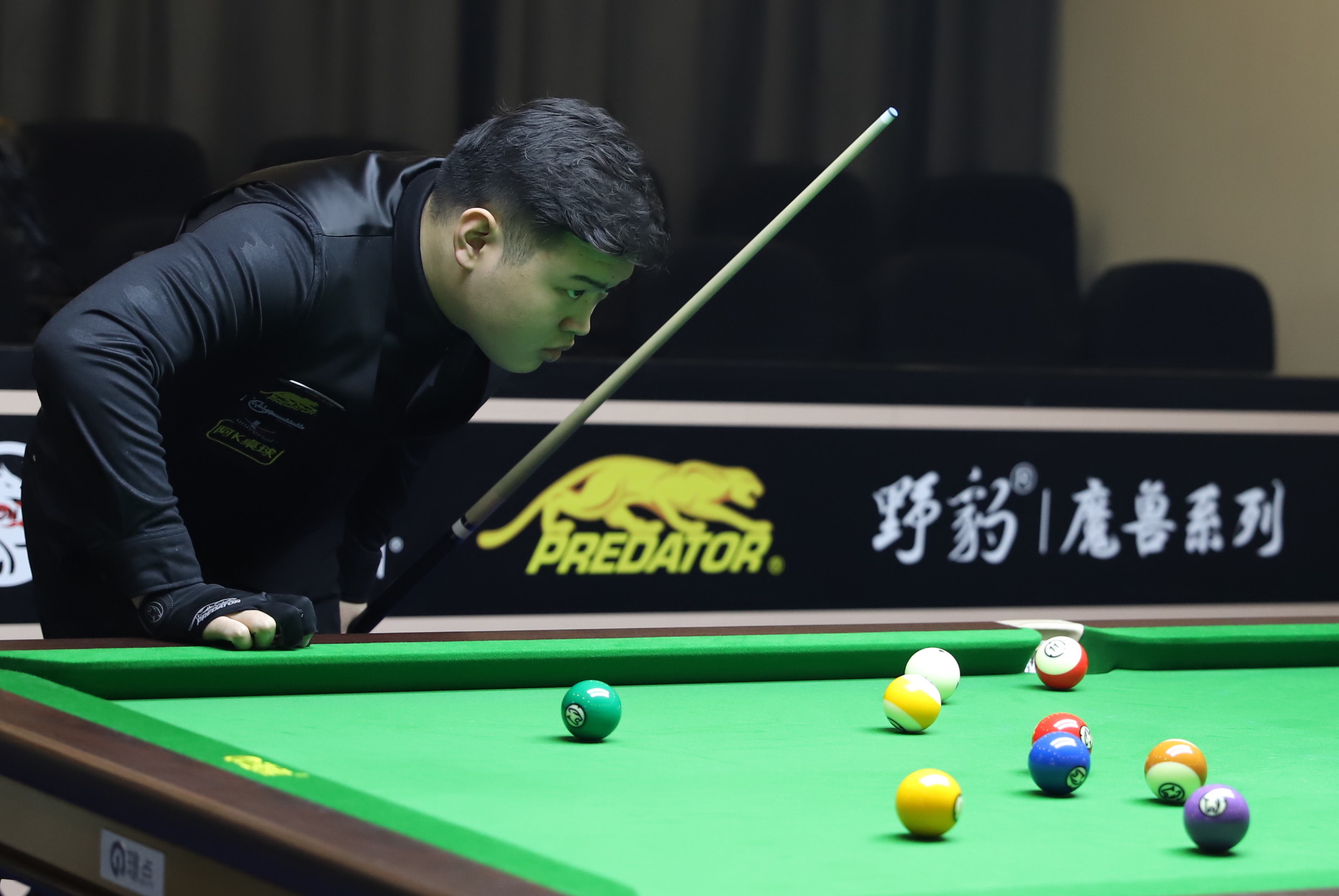 间在媒体面 间在媒体面