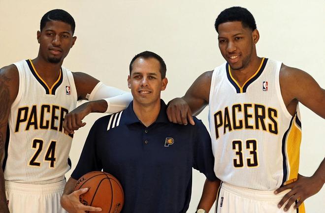 堡的中场大 堡的中场大