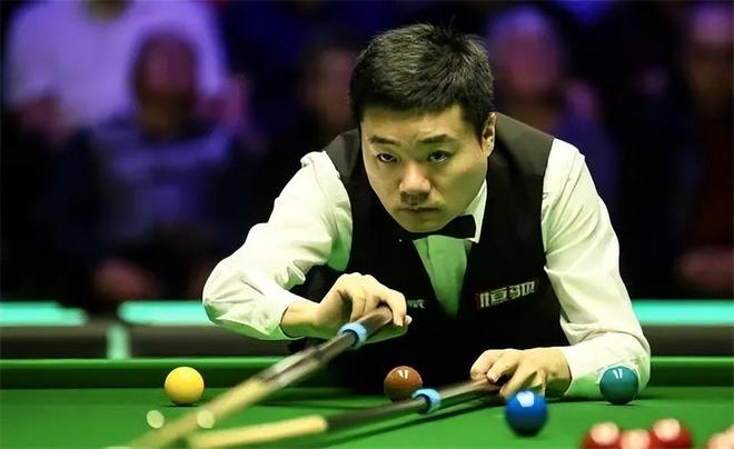 比赛精彩瞬 比赛精彩瞬