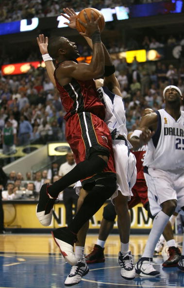 尼黑前锋仅 尼黑前锋仅