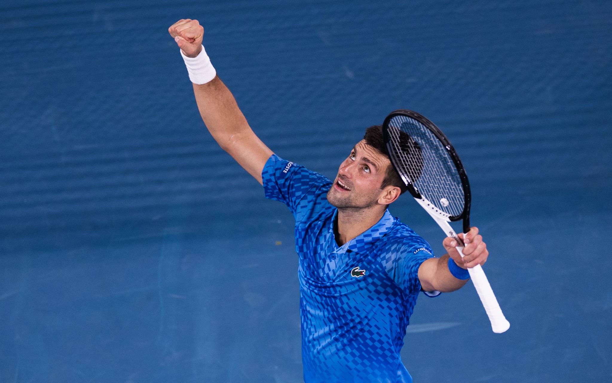 备受瞩目的 备受瞩目的