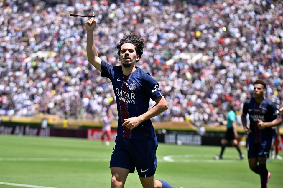 乱兹维列夫 乱兹维列夫