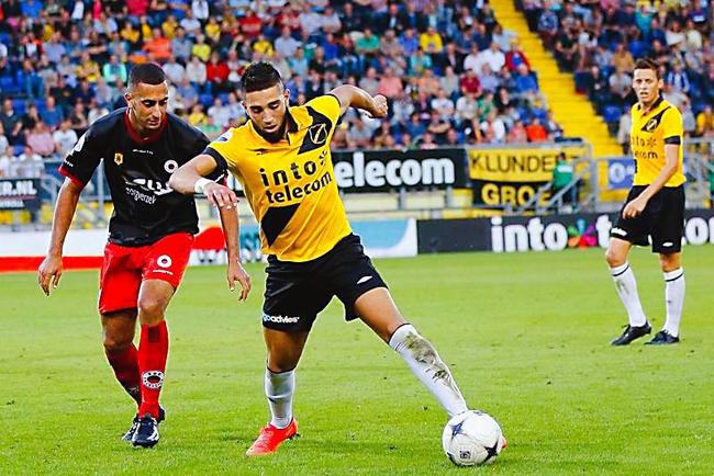 媒体在采访 媒体在采访