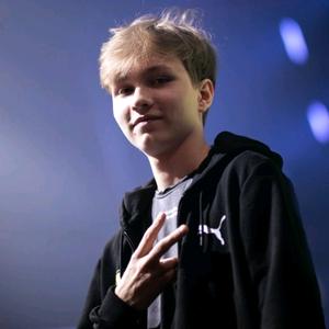 年轻球员为 年轻球员为