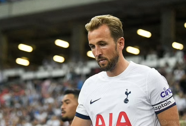 现一个令人 现一个令人