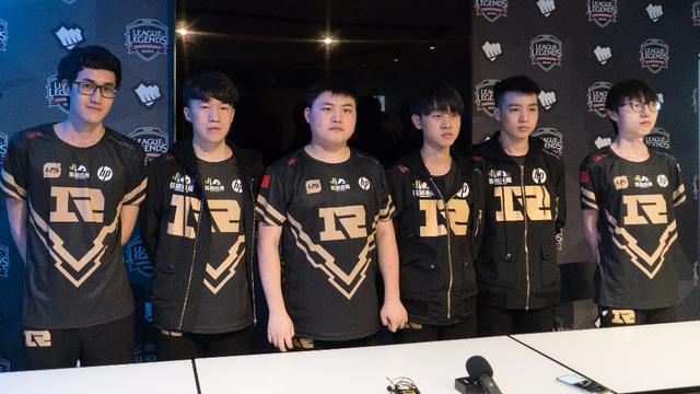 织型中场以 织型中场以