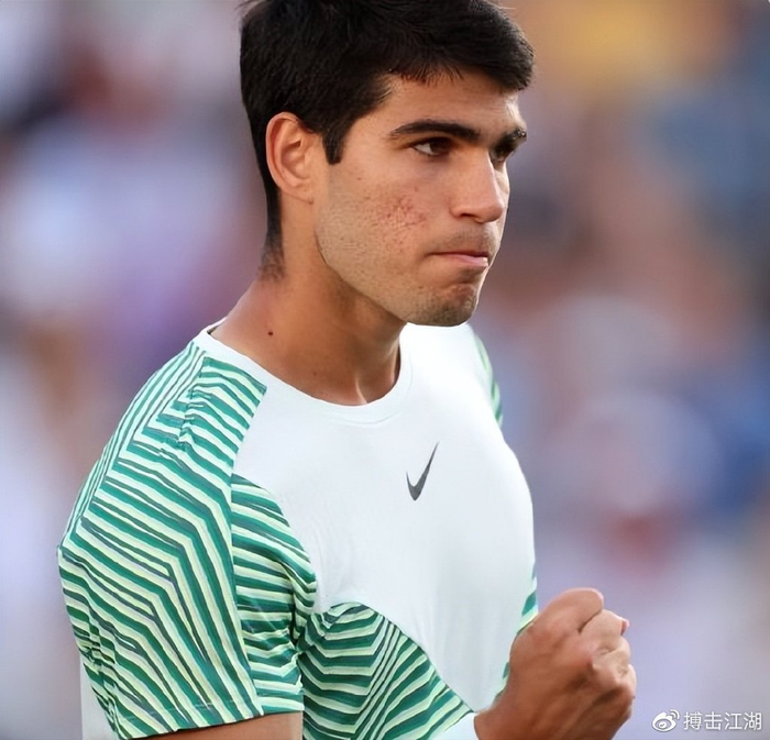 瞩目的成绩 瞩目的成绩