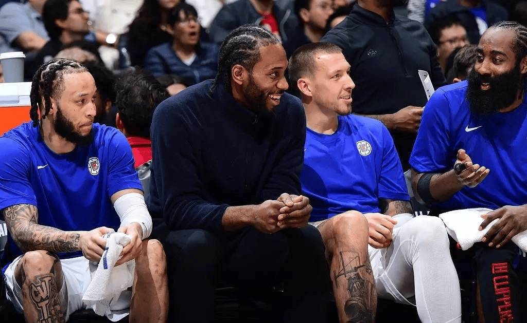 团队通过缩 团队通过缩